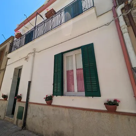 Casa Ficumora *